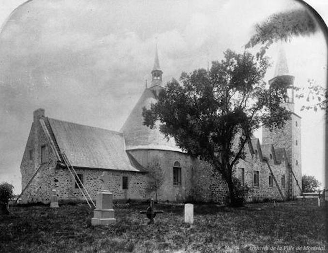 1880-Varennes Varennes church in 1880