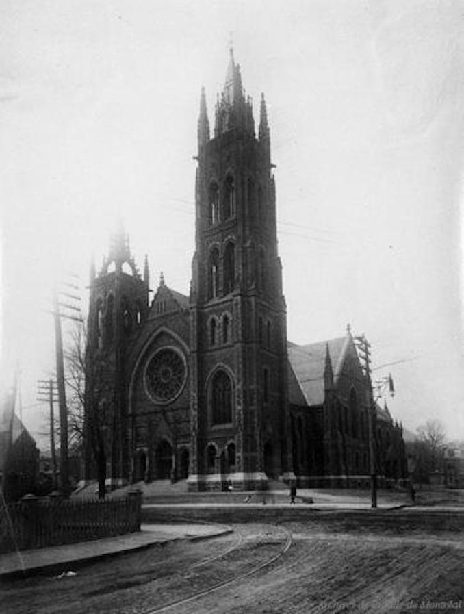 1890-Photograph of St-James Methodist Church now St-James United Church - 463,rue Sainte-Catherine Ouest