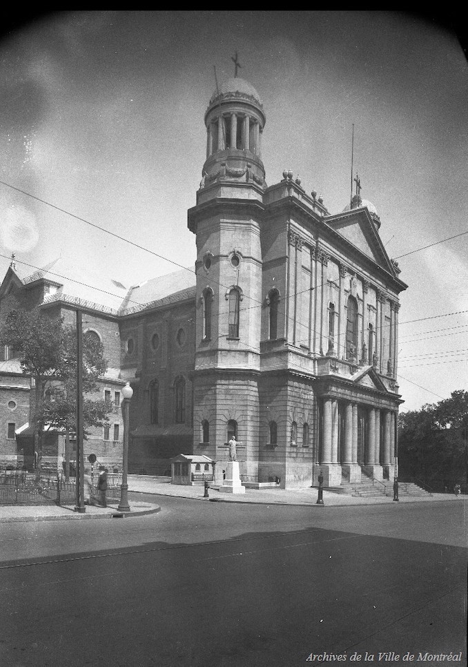 1937-St Jean - Baptiste Church-Rachel Street Montreal