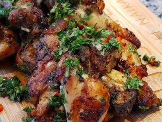 Chicken wings with Chimichurri and Garlic Sauce