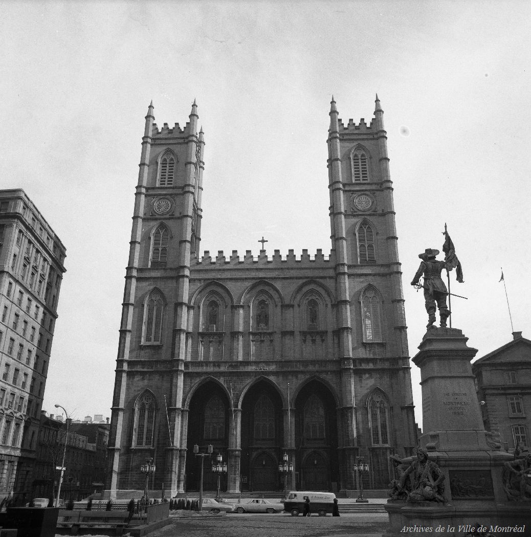 1968-Église Notre-Dame (place d'Armes)