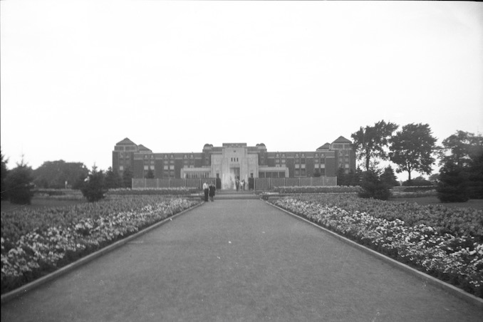 1941 - Pavillon administratif du Jardin botanique de Montréal