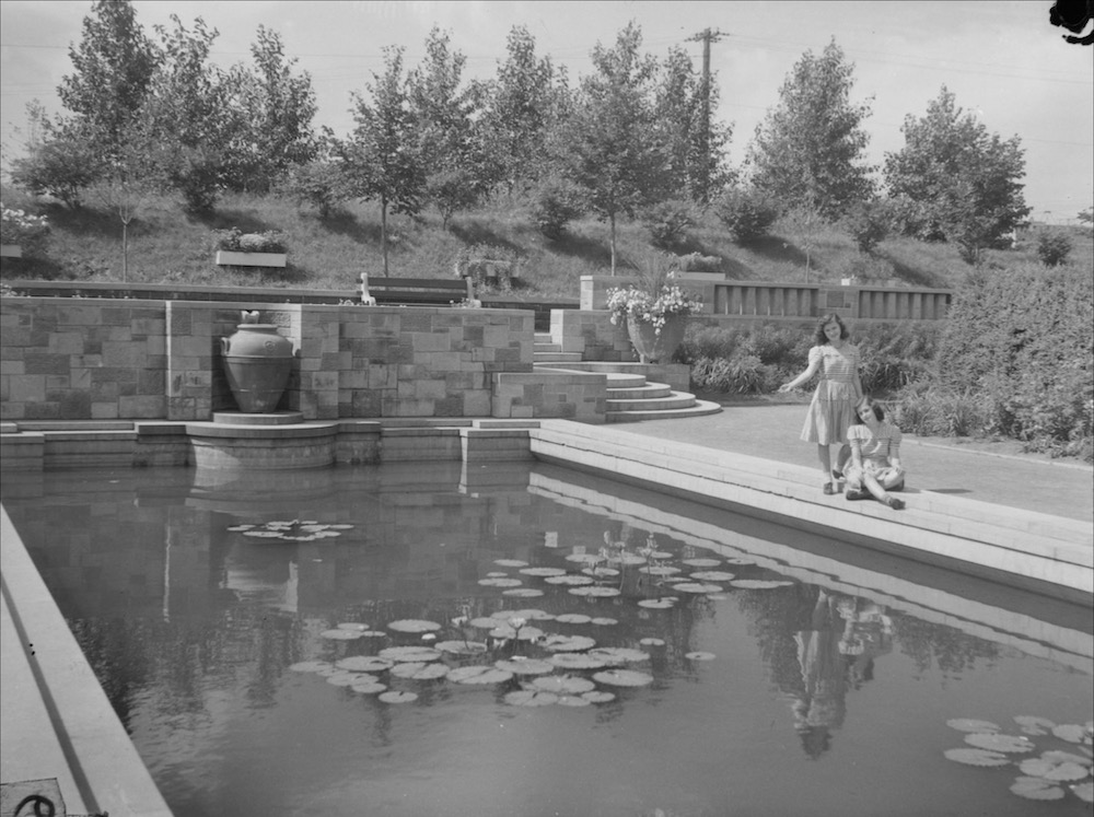 1946 - jardins botaniques