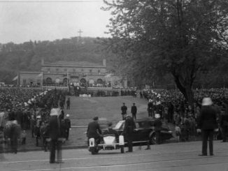 Old Photographs of the Jeanne-Mance Park (1930-1980)