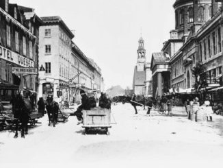 Old Photographs of the Bonsecours Market (1884-1982)