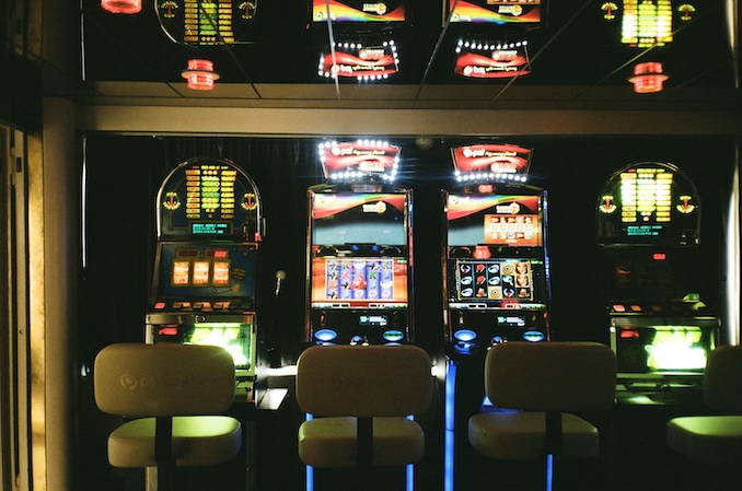 Casino slot machines