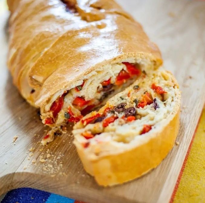 Recipe for Rolled Pizza with Vegetables