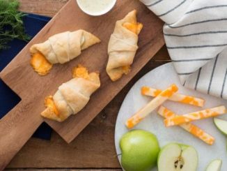 Recipe for Apple and Cheese Crescent Rolls