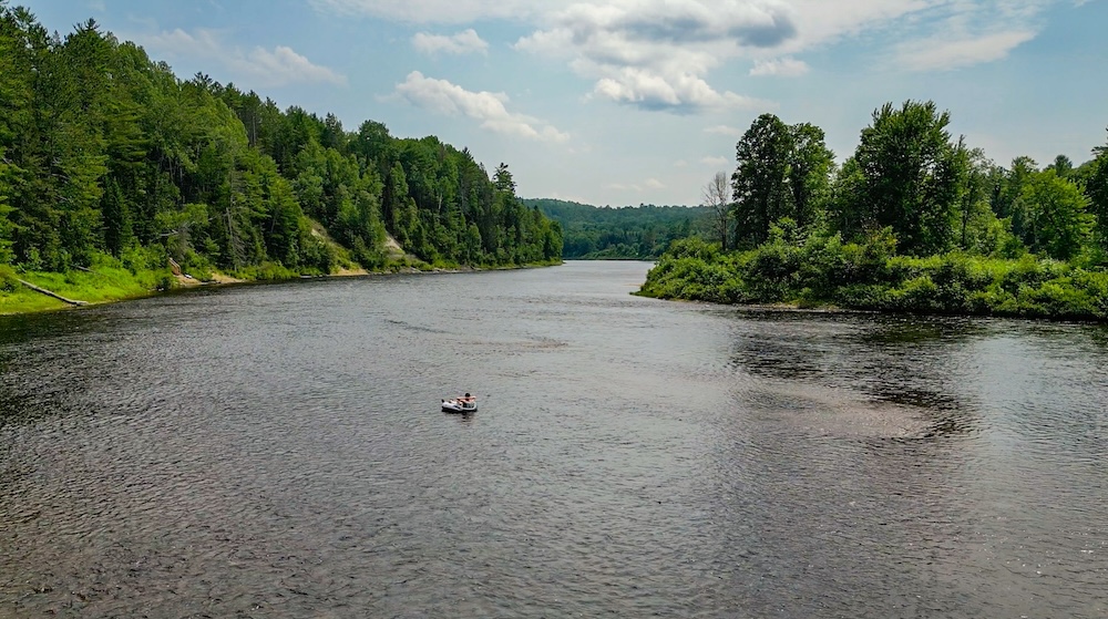 River Tubing on the Coulonge River in front of Wildwood Nature Escape