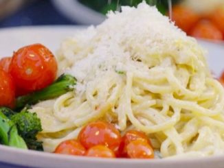 Recipe for Creamy Lemon Pasta with Buttery Steak