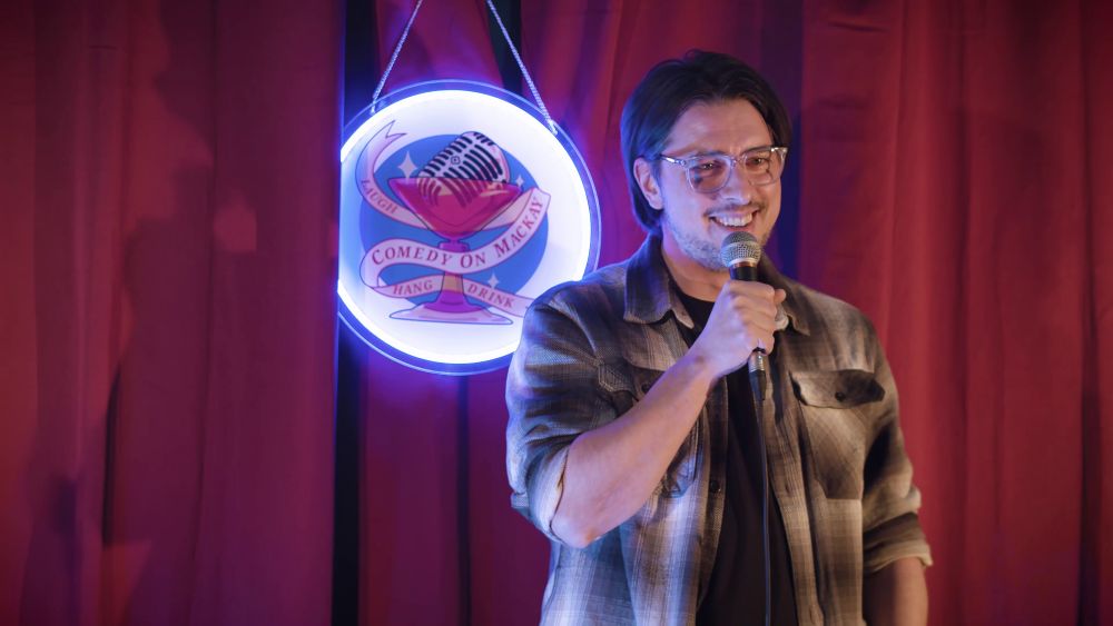 Erik Intrevado